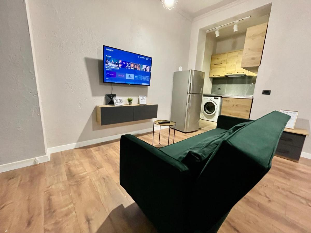 Keon Superb Studio Apartament Tiranë Luaran gambar