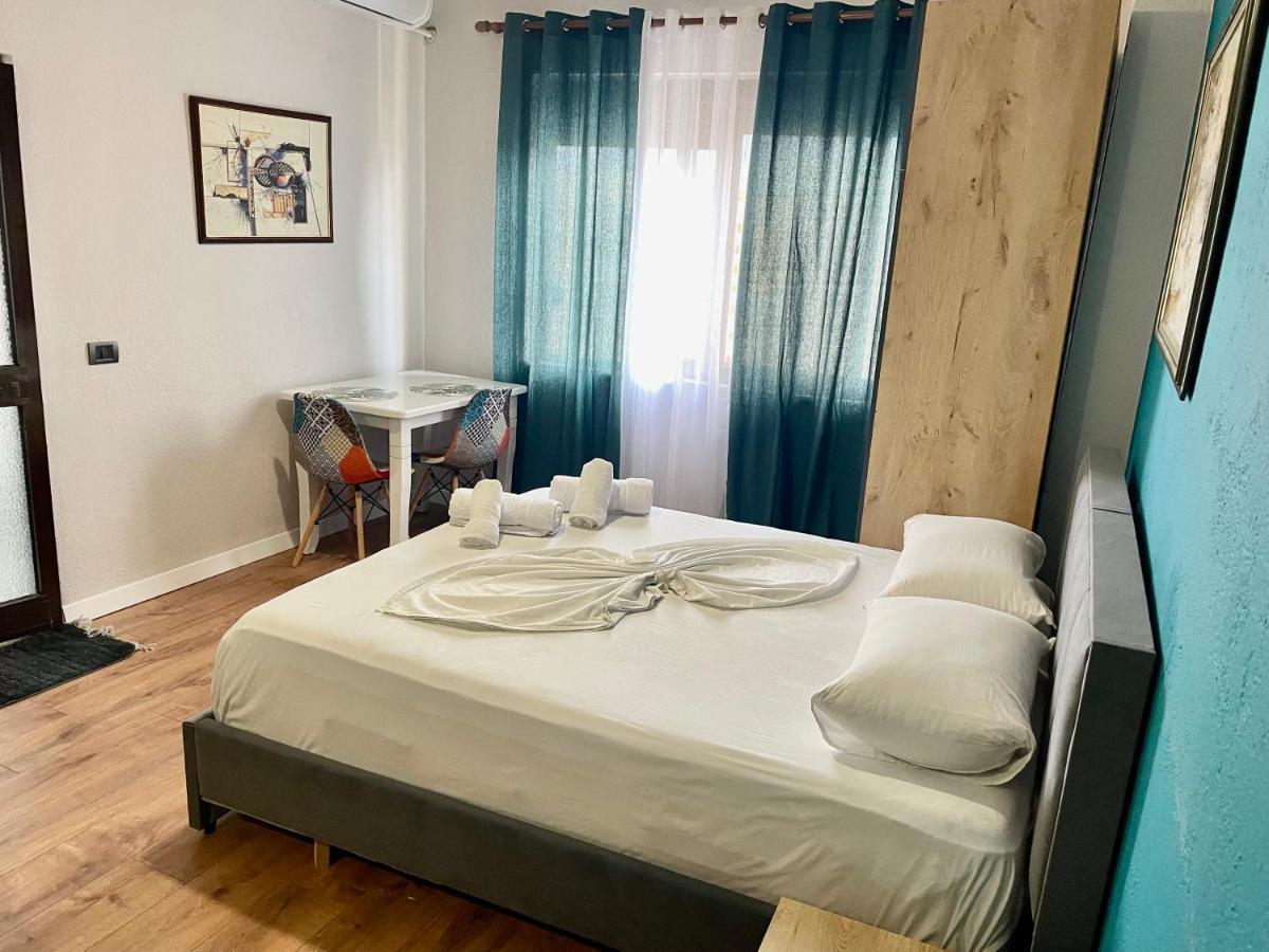 Keon Superb Studio Apartament Tiranë Luaran gambar